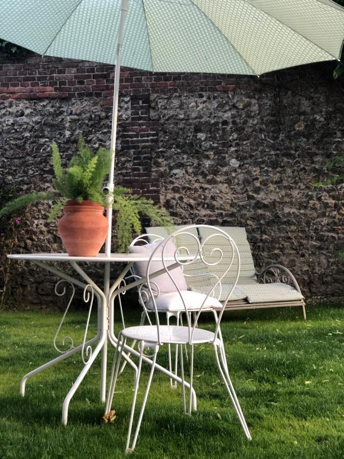 A L'Ecole Buissonniere Bed & Breakfast Honfleur Bagian luar foto