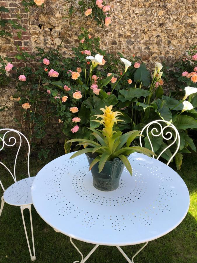 A L'Ecole Buissonniere Bed & Breakfast Honfleur Bagian luar foto